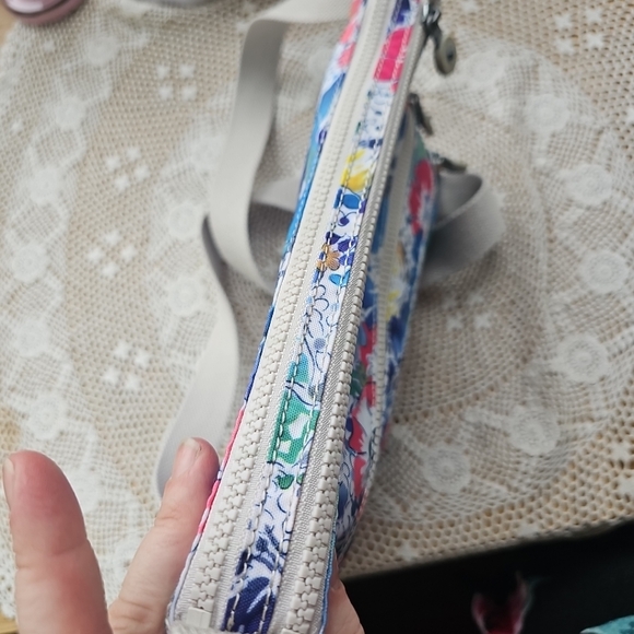 Kipling Alvar Crossbody Indigo/Bloom 4 Zipper - Picture 6 of 11